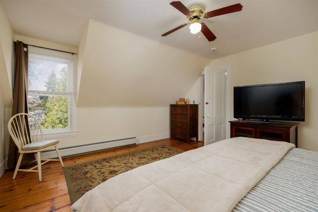 111 East Gilson Avenue, Hartford, VT 05059