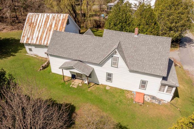 111 East Gilson Avenue, Hartford, VT 05059