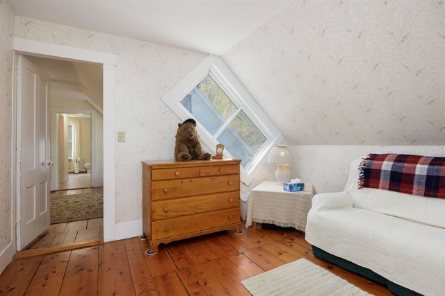 111 East Gilson Avenue, Hartford, VT 05059