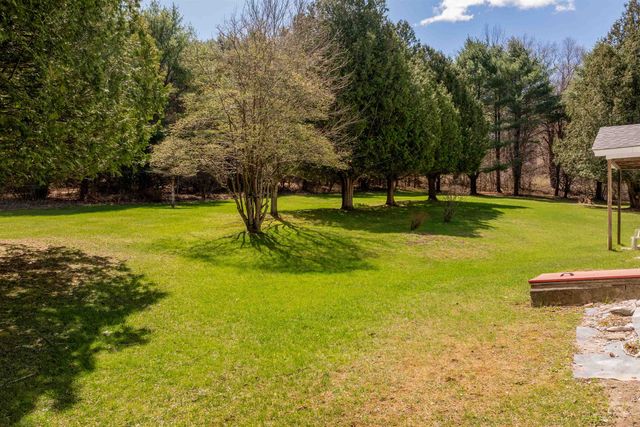 111 East Gilson Avenue, Hartford, VT 05059