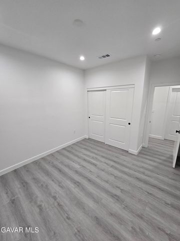 10401 N Loop Boulevard, California City, CA 93505