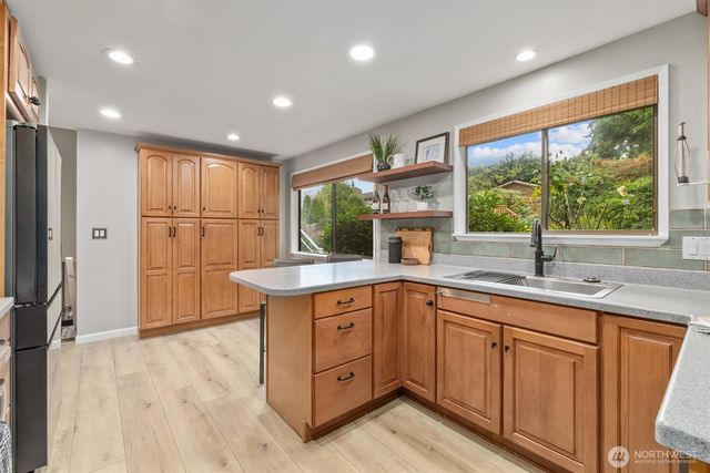 29318 9th Place S, Federal Way, WA 98003