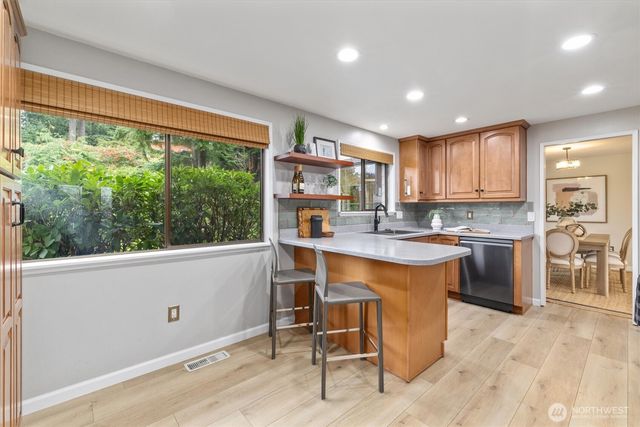 29318 9th Place S, Federal Way, WA 98003