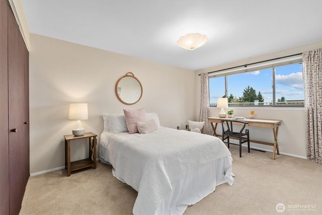 29318 9th Place S, Federal Way, WA 98003