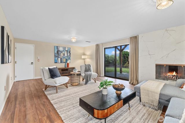 29318 9th Place S, Federal Way, WA 98003