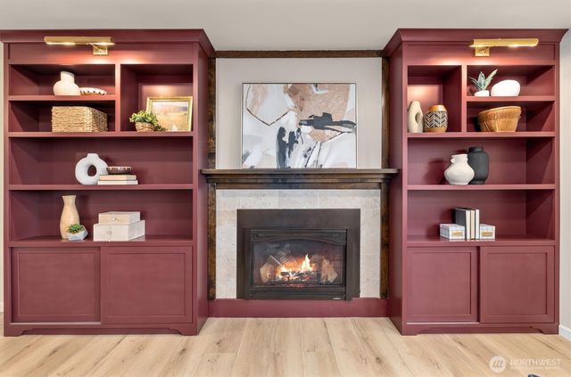 29318 9th Place S, Federal Way, WA 98003