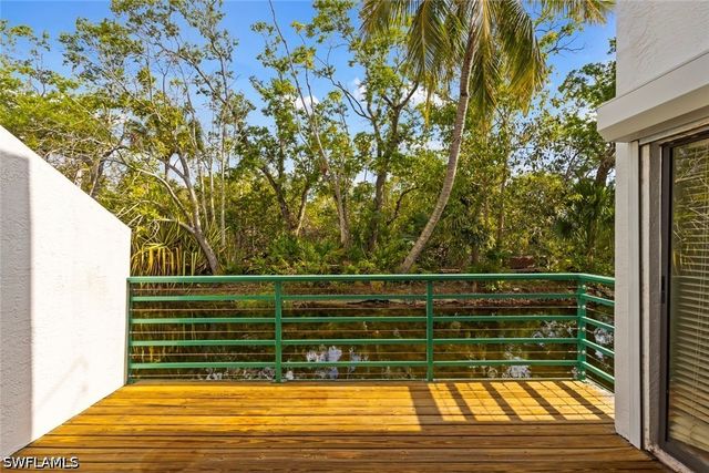 2294 Anchorage LN B, Naples, FL 34104