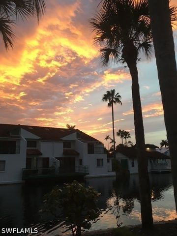 2294 Anchorage LN B, Naples, FL 34104