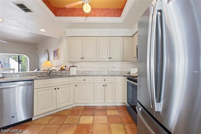 2294 Anchorage LN B, Naples, FL 34104