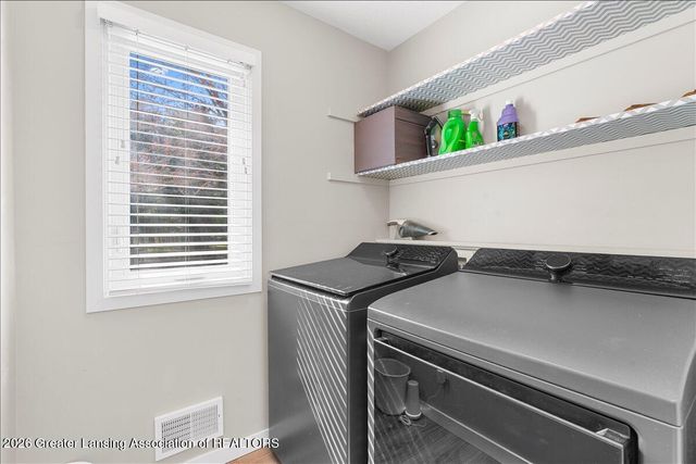 12410 Sea Pines Drive, Dewitt, MI 48820