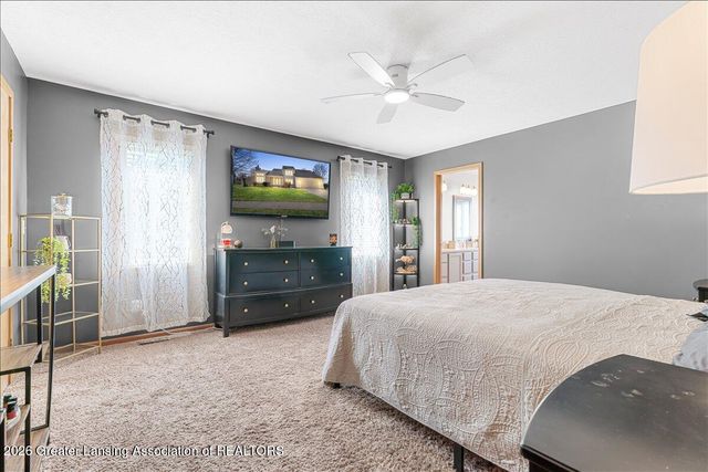 12410 Sea Pines Drive, Dewitt, MI 48820