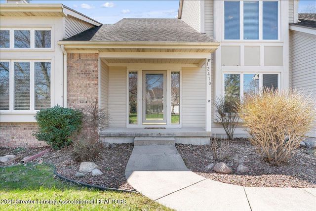 12410 Sea Pines Drive, Dewitt, MI 48820
