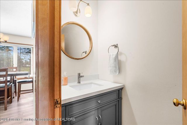 12410 Sea Pines Drive, Dewitt, MI 48820