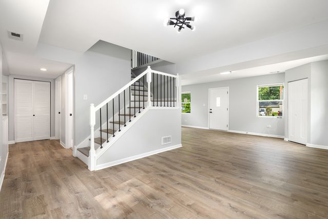 15622 Millard Avenue, Markham, IL 60428