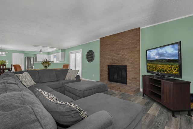 1060 S Watkins Road, Alexandria, OH 43001