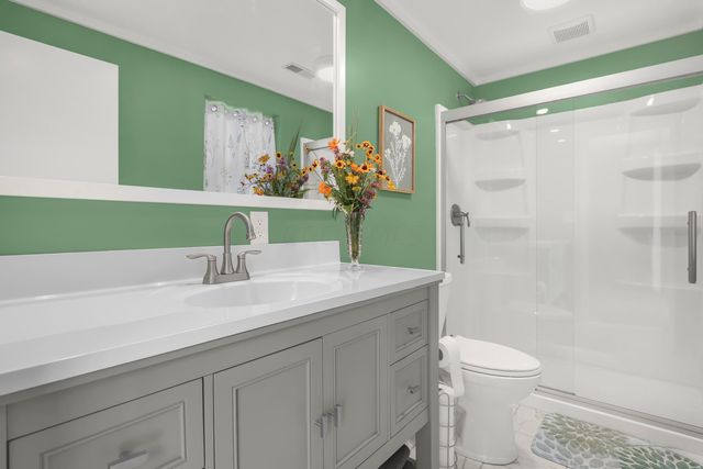 1060 S Watkins Road, Alexandria, OH 43001
