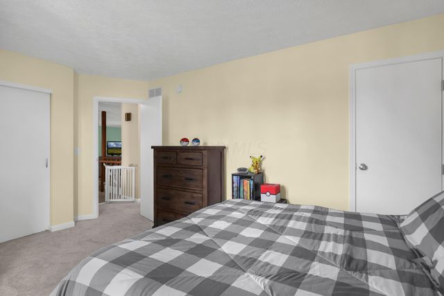 1060 S Watkins Road, Alexandria, OH 43001