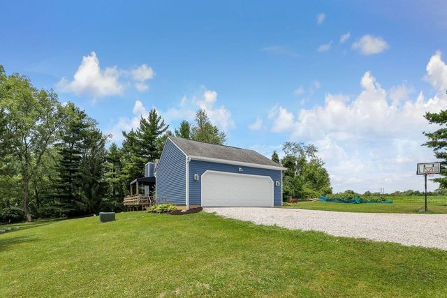 1060 S Watkins Road, Alexandria, OH 43001