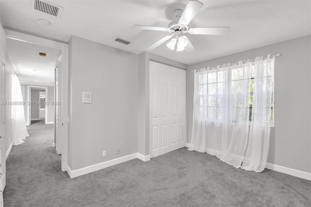 558 NW 118th Ave, Coral Springs, FL 33071