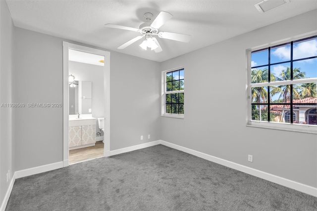 558 NW 118th Ave, Coral Springs, FL 33071