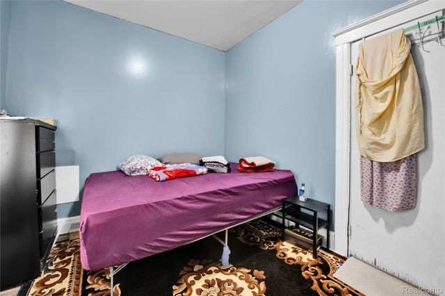 3368 Evaline Street, Hamtramck, MI 48212