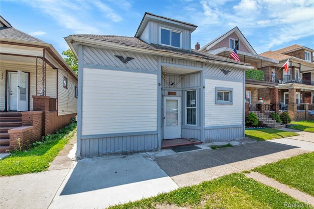 3368 Evaline Street, Hamtramck, MI 48212