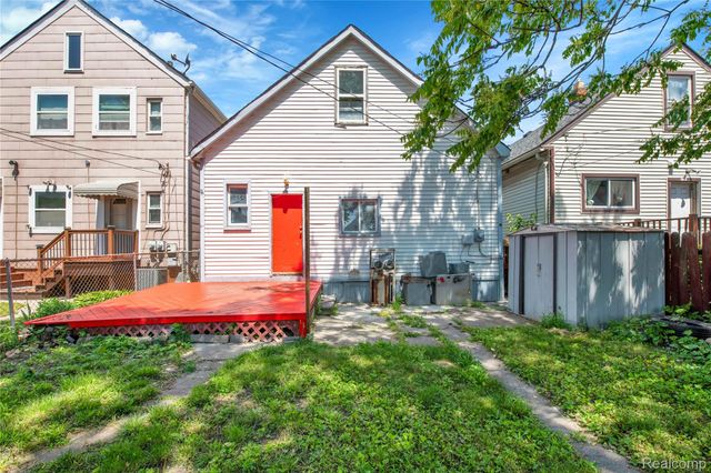 3368 Evaline Street, Hamtramck, MI 48212