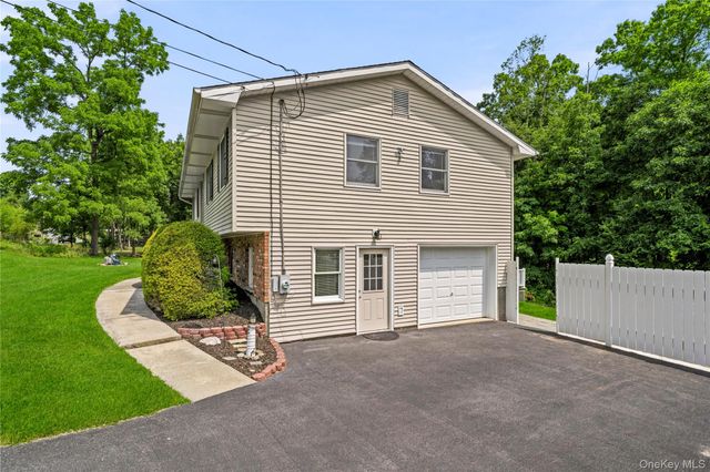 22 Old Ridge Road, Warwick, NY 10990