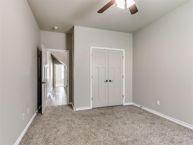 616 Kearny Lane, Yukon, OK 73099