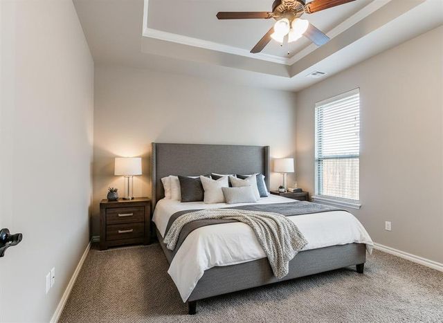 616 Kearny Lane, Yukon, OK 73099