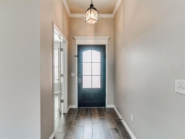 616 Kearny Lane, Yukon, OK 73099