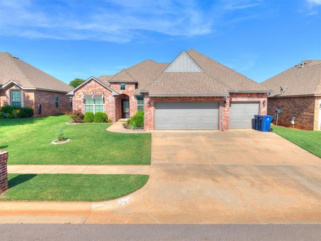 616 Kearny Lane, Yukon, OK 73099