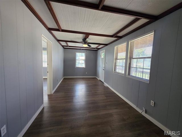 2211 E 24th Street, Granite City, IL 62040