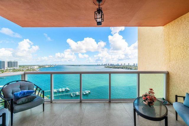 2650 Lake Shore Drive 1705, Riviera Beach, FL 33404