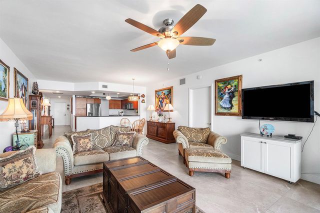 2650 Lake Shore Drive 1705, Riviera Beach, FL 33404