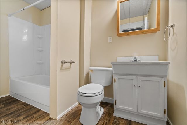 2329 Winfield Way NE, Canton, OH 44705