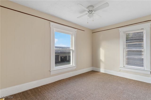 2329 Winfield Way NE, Canton, OH 44705