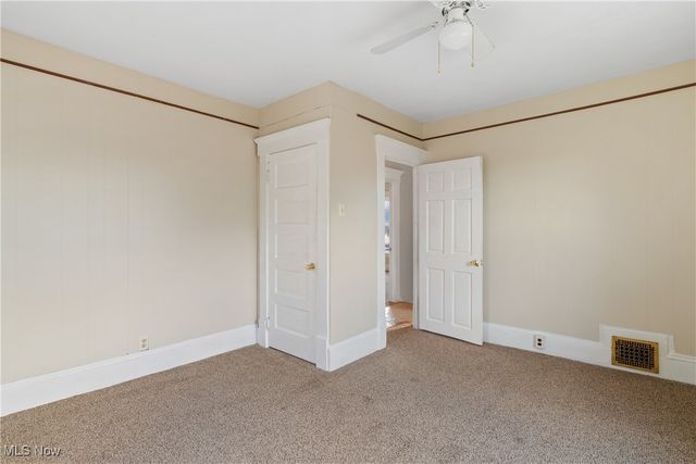 2329 Winfield Way NE, Canton, OH 44705