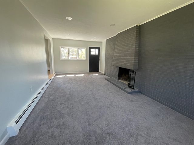 50 Lionel Ave, Fitchburg, MA 01420