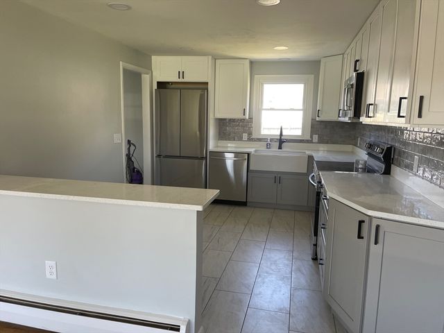 50 Lionel Ave, Fitchburg, MA 01420