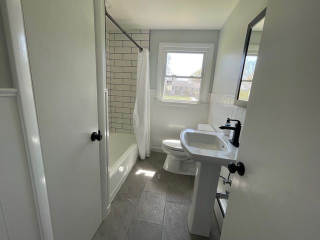 50 Lionel Ave, Fitchburg, MA 01420