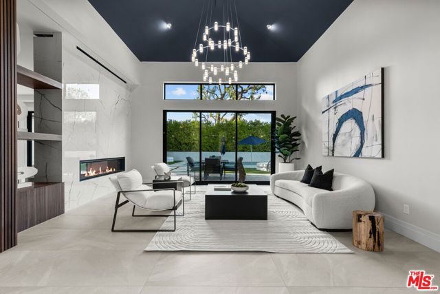 17401 Rancho Street, Encino (los Angeles), CA 91316