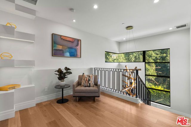 17401 Rancho Street, Encino (los Angeles), CA 91316