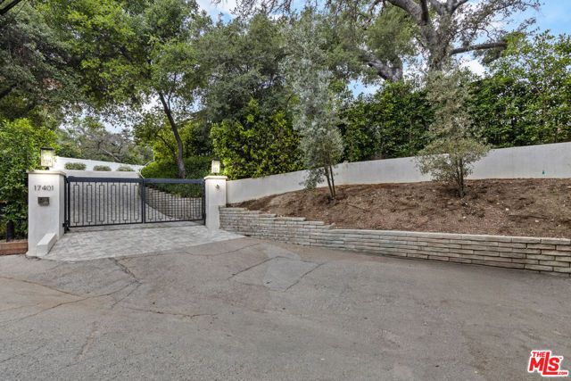 17401 Rancho Street, Encino (los Angeles), CA 91316