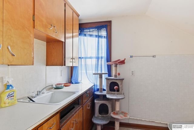 5641 S 22nd Street, Omaha, NE 68107