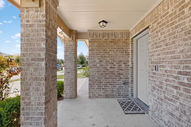 2329 Julia Lane, Forney, TX 75126