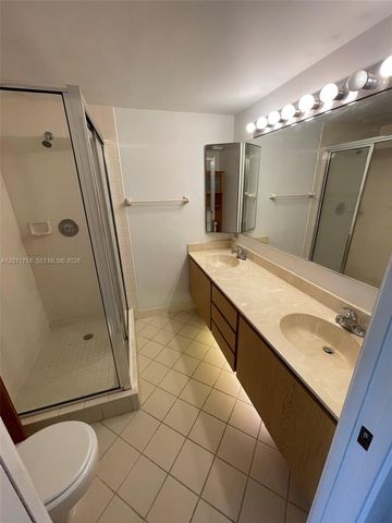 6902 69th Way -, West Palm Beach, FL 33407