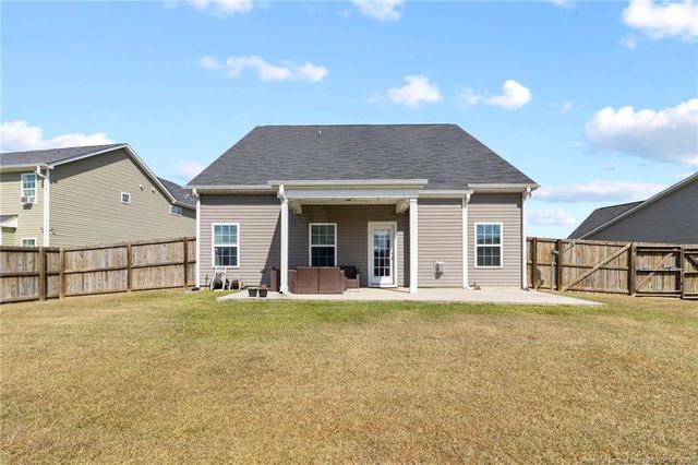 2120 Courtland Drive, Fayetteville, NC 28314