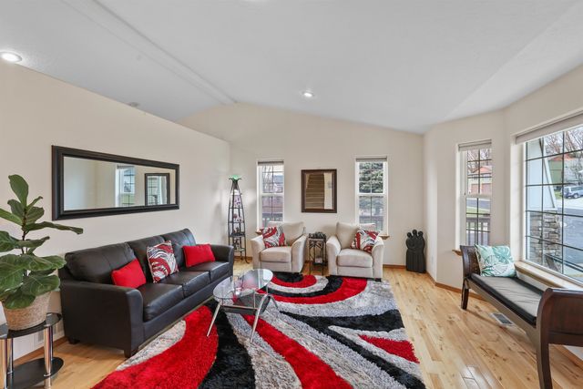 1025 N Olson Hill Ct, Medical Lake, WA 99022