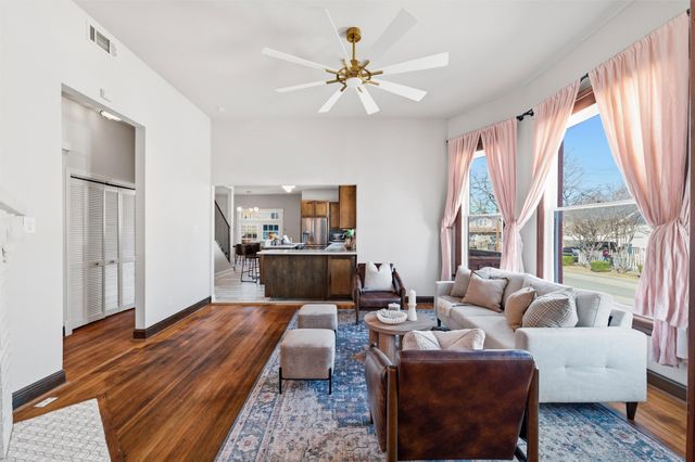 1700 Fairmount Avenue, Fort Worth, TX 76110